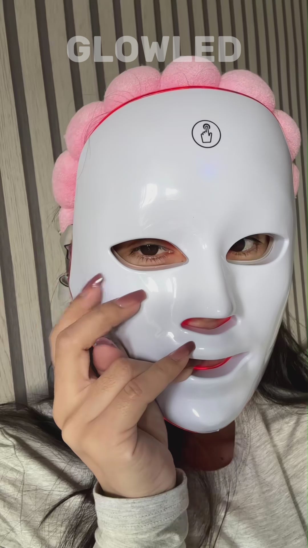 Carica il video: 